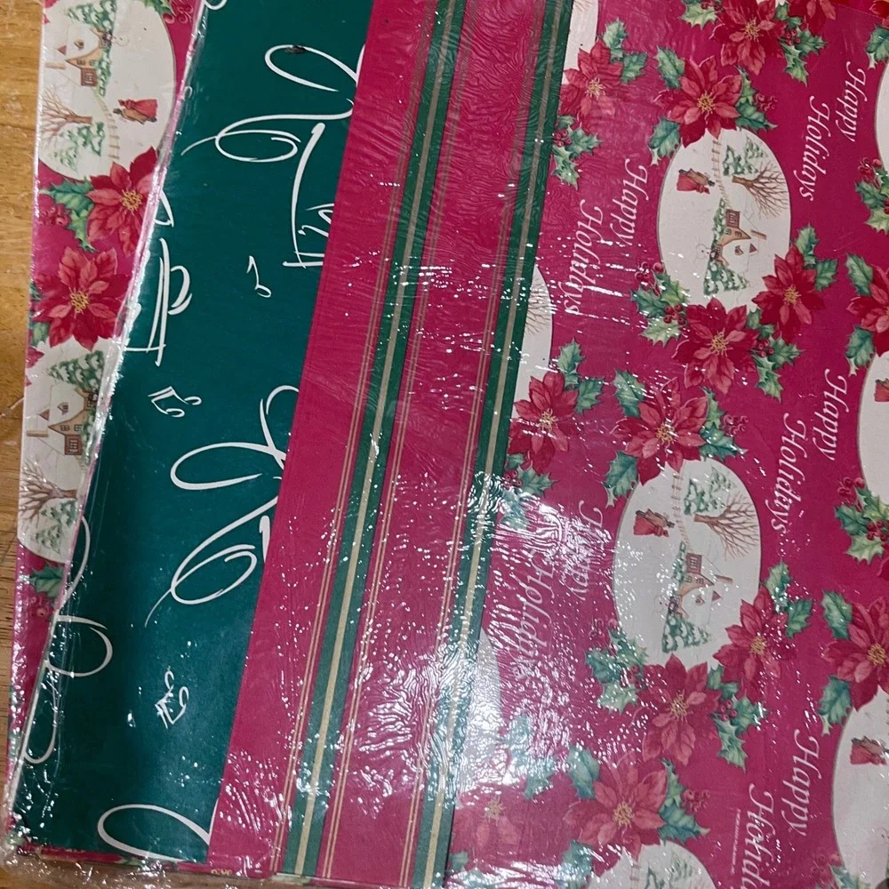 Vtg Plus Mark Christmas Wrapping 24 Sheets 150 Sq Ft Santa Poinsettia 2pk NEW